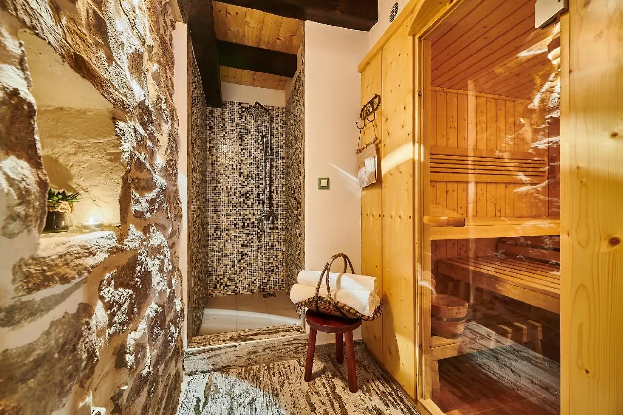 Lovely Rustic Villa Katarina With 2 Pools Gracisce 0*,  Croatia