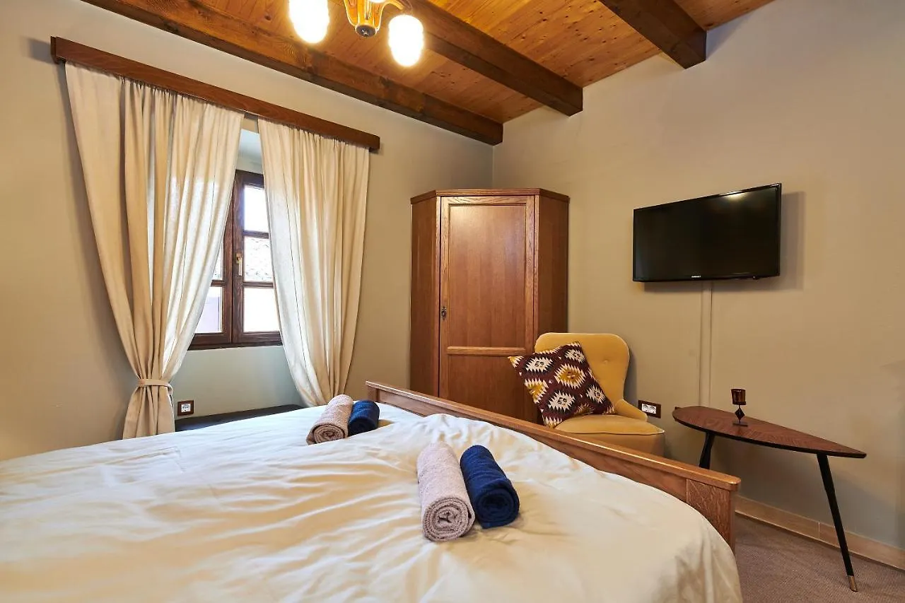 Lovely Rustic Villa Katarina With 2 Pools Gracisce